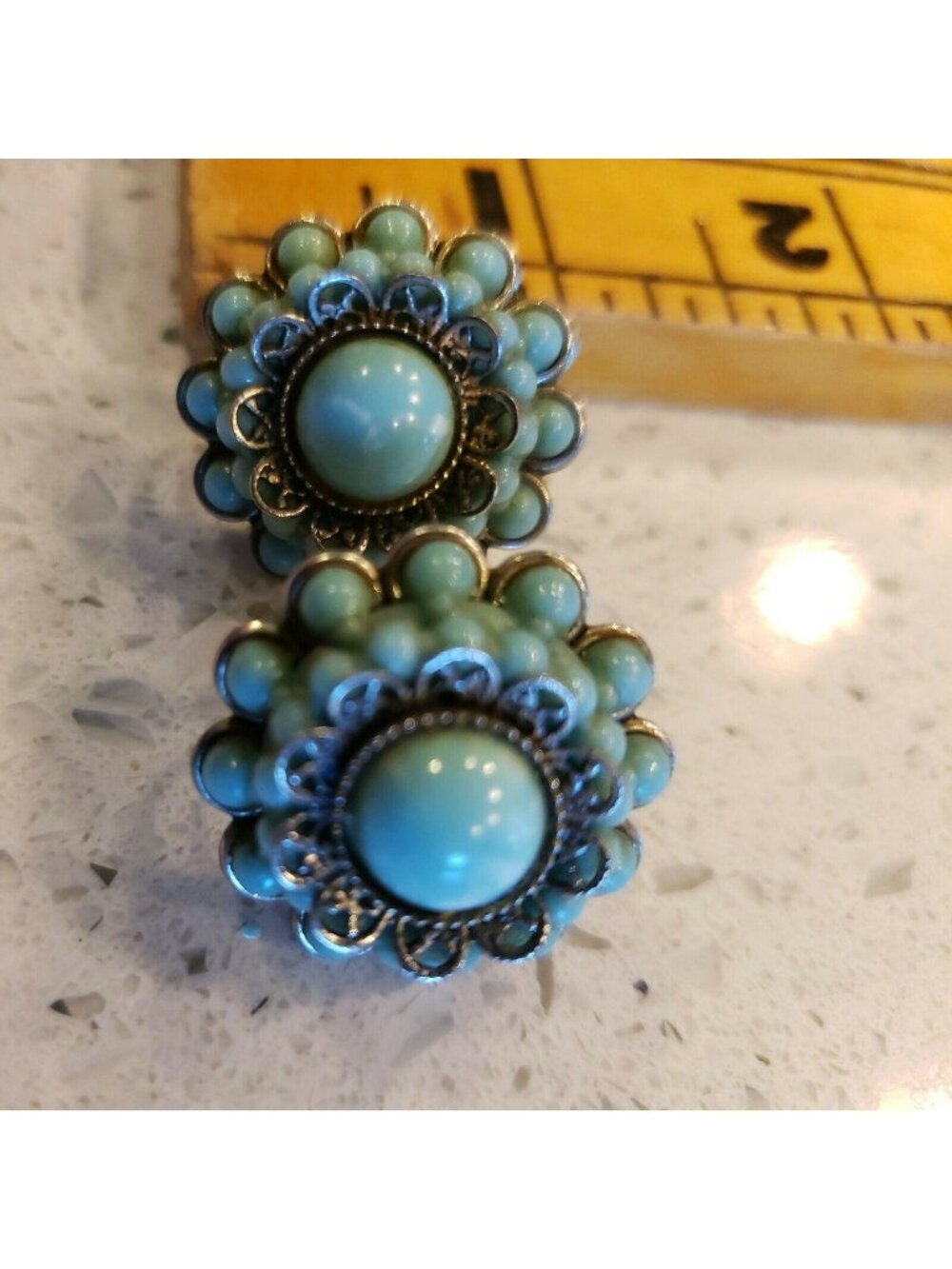 Vintage Clip screw On Earrings blue stone Silver tone Metal Retro round cluster